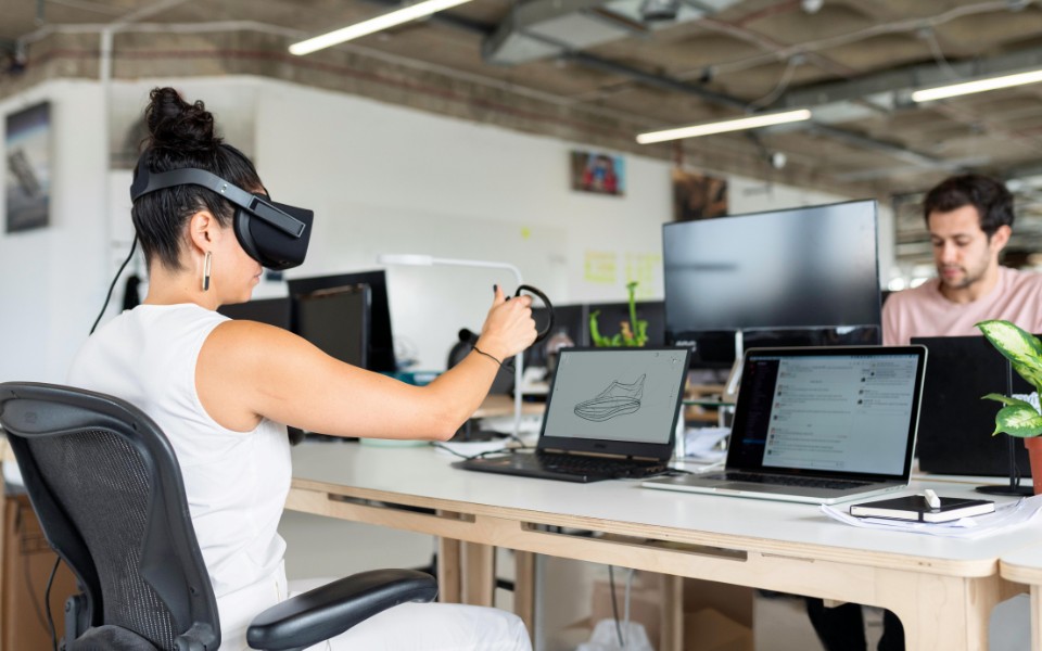 Living in 3D: How 3D-ICs Are Shaping Everyday Tech Experiences